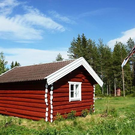 Hytte Anno 1721 Uten Internett, Strom, Vann - Men Med Rodmalt Utedo Ljordal ภายนอก รูปภาพ